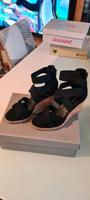 Sandalen und Turnschuhe Bayern - Würzburg Vorschau