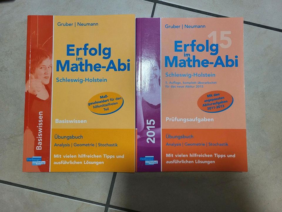 Oxford Wörterbuch Englisch - Deutsch und Mathe Übungsaufgaben in Holtsee