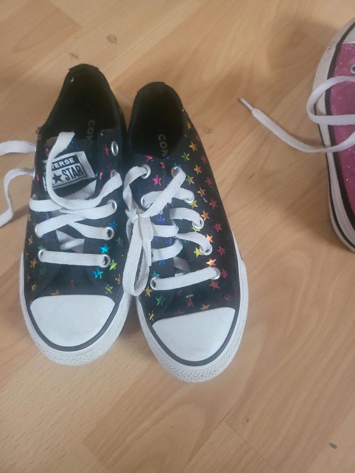 Mädchen All Star Converse Schuhe in Pirmasens
