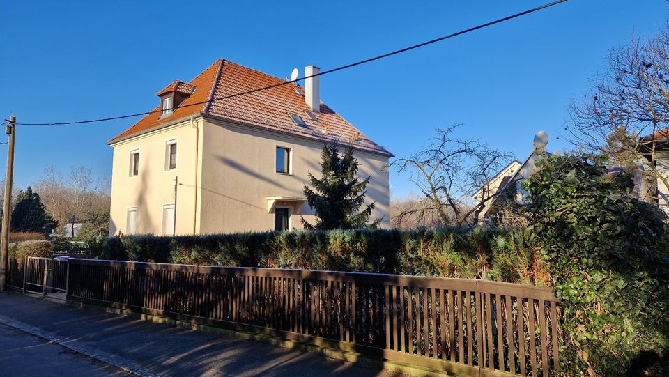 schickes Mehrfamilienhaus in Dresden-Zschieren in Dresden