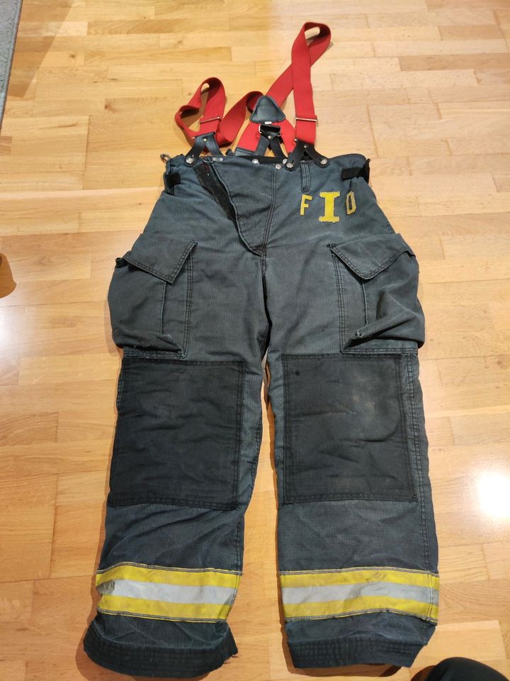 Indianapolis FD Bunker Gear // Feuerwehrjacke + Hose in Bad Gandersheim