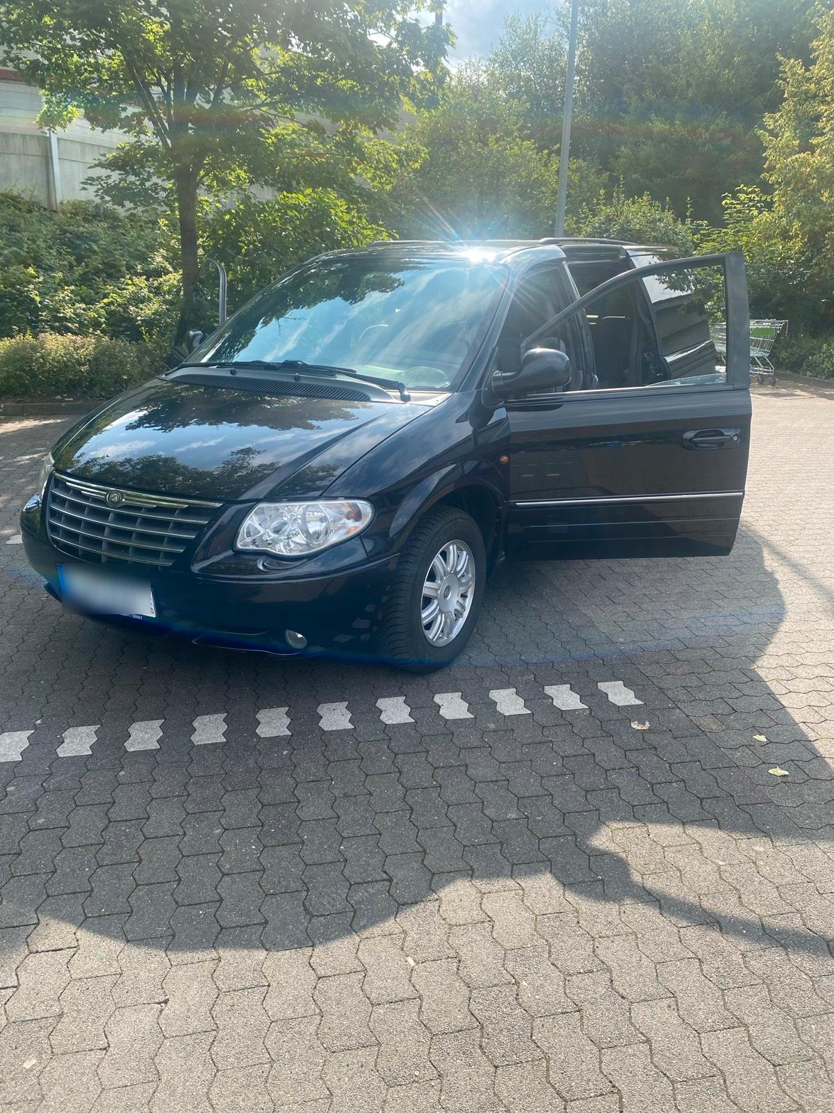 Abbildung des Autos Chrysler Grand Voyager s…