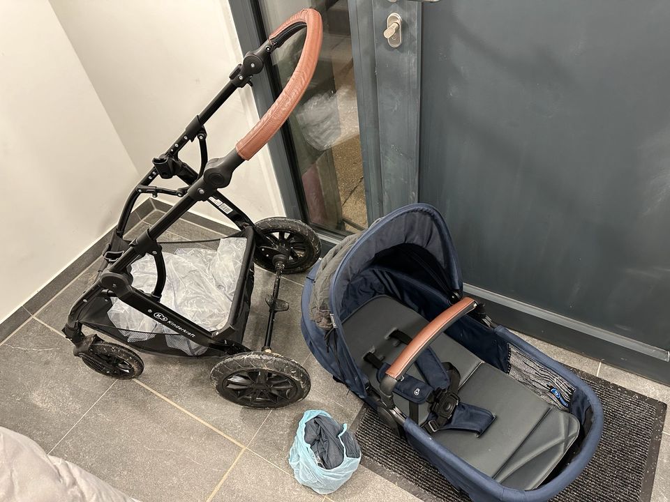 Moov Kinderkraft 3 in 1 Kinderwagen dunkelblau in Zwenkau