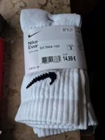 Nike Socken weiß Gr. 34-38 NEU & OVP Bayern - Pullach Vorschau