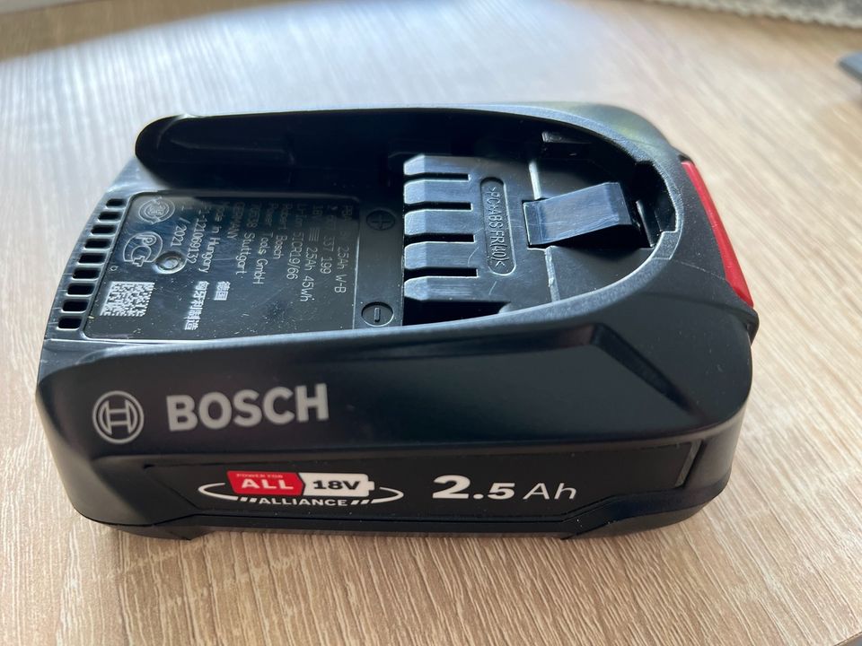 Bosch Akku PBA 18V 2,5Ah in Scharnebeck