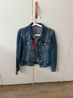 Neu Cross Jeans Jeansjacke Gr. S blau Kreis Pinneberg - Barmstedt Vorschau