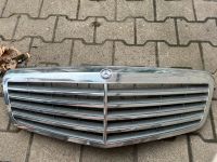 Mercedes Benz Kühlergrill (W212) A2128800983 Düsseldorf - Heerdt Vorschau