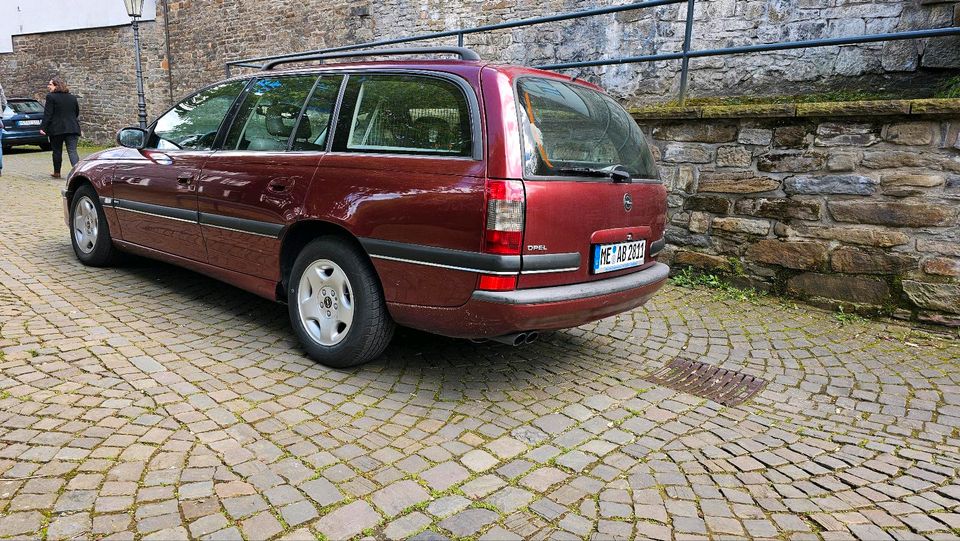 Opel Omega B mv6 bis 01.2026 TÜV in Velbert