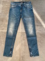 1x getragene, neuwertige Guess Jeans Gr 27 Nordrhein-Westfalen - Ibbenbüren Vorschau