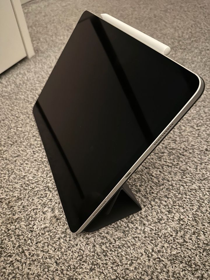 iPad Pro 12.9-inch Wi-Fi Cellular 128GB Silver 6.Gen in Hamm