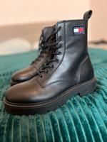 Neue Tommy Hilfiger Schnürboots Köln - Nippes Vorschau