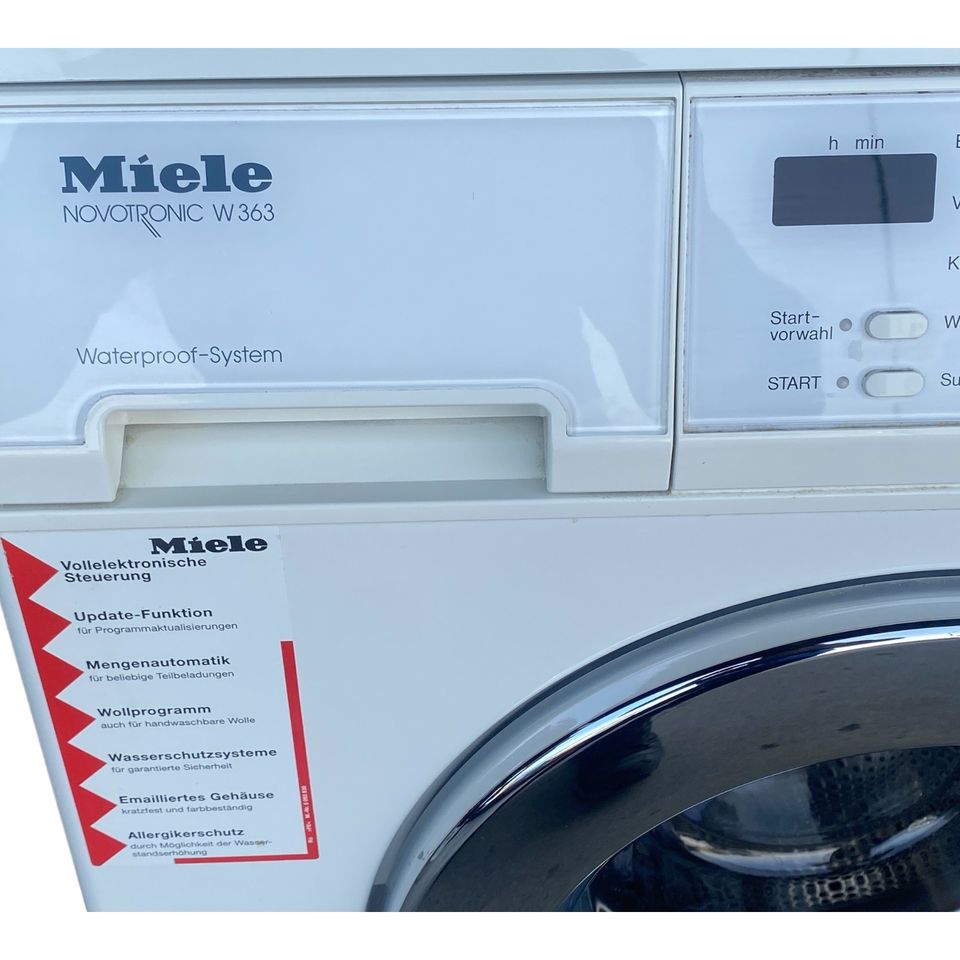 Miele Waschmaschine Novotronic W363 top Gerät in Düsseldorf