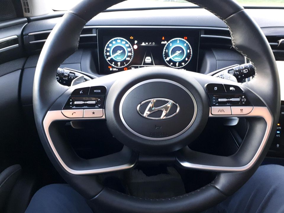 Hyundai Tucson 1.6 CRDi Trend LED AHK Panoramadach in Ellwangen (Jagst)