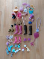 Barbie Mattel Original Zubehör Schuhe Stiefel Taschen neuwertig Baden-Württemberg - Königsfeld Vorschau