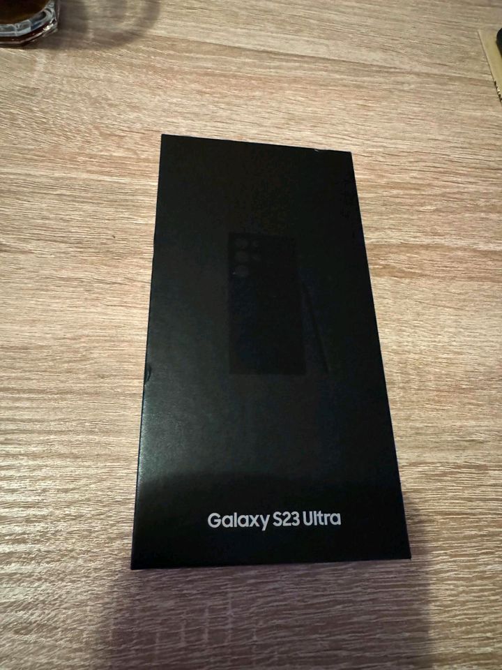 Samsung Galaxy S23 Ultra in Bayreuth