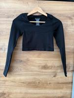 Schwarzes Langärmeliges crop top Wuppertal - Elberfeld Vorschau