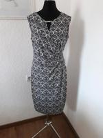 Figurschmeichelndes  Kleid von Apart Bayern - Markt Bibart Vorschau