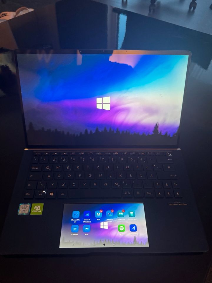 ASUS ZenBook 13 in Barsinghausen