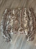 Amisu Chiffonbluse Off Shoulder Schlangenmuster Gr. 38 M neu Baden-Württemberg - Rastatt Vorschau