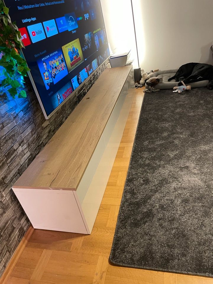 Ikea BESTA Wandregal / TV Bank 240cm inkl. Holz Deckplatte in Veitsbronn