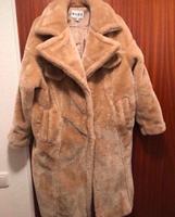 NA-KD Mantel Kunstfellmantel Fake Fur S Schleswig-Holstein - Barsbüttel Vorschau