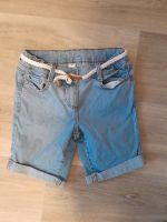 Yigga kurze Hose jeans Gr 140 Sachsen - Görlitz Vorschau