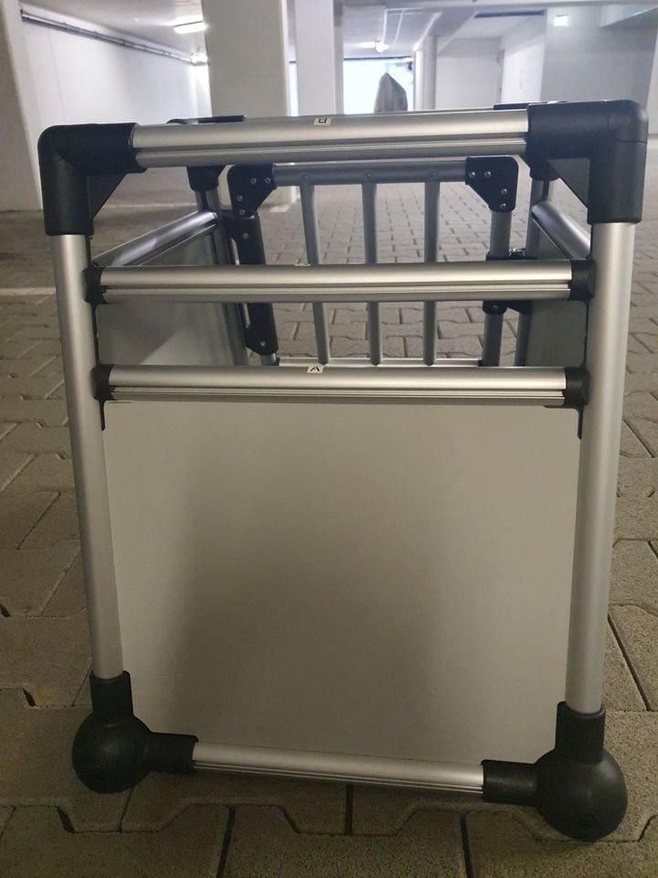 Trixie Hunde-Transportbox M: 55 × 62 × 78 cm, in Freiburg im Breisgau