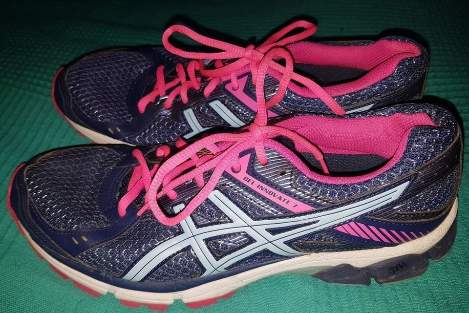 ASICS Gel-Innovate 7 - Damen Laufschuhe Sportschuhe Gr.42 - TOP in Hamburg