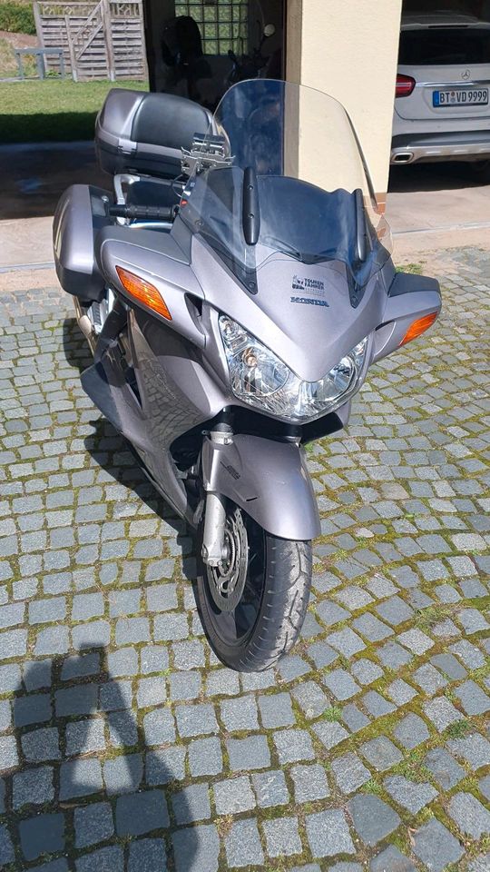 Honda Pan European ST 1300 in Pegnitz