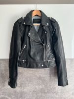 Oakwood Lederjacke schwarz Gr. M Cropped Biker-Look ungetragen Wiesbaden - Nordenstadt Vorschau