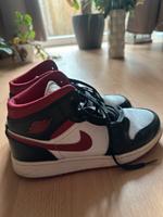 Nike Air Jordan | Größe 38,5 | Rot Weiß Schwarz | Top Zustand Schwerin - Altstadt Vorschau