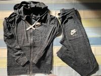 Nike Jogging Set Gr. S Hessen - Edertal Vorschau