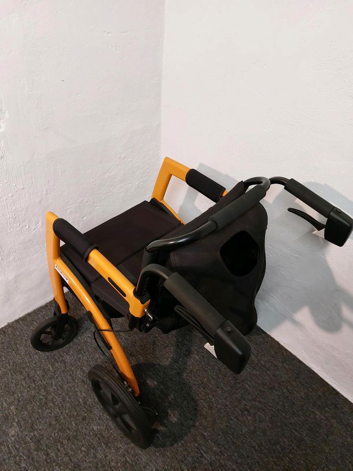 Rollz Motion 2in1 Rollator und Rollstuhl in Köln