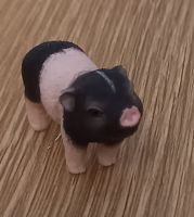 Spielfigur Schweinchen rosa/schwarz Hessen - Langen (Hessen) Vorschau