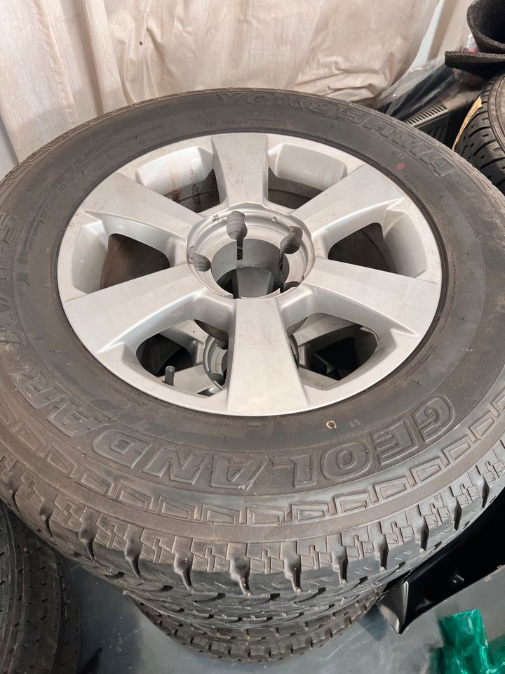 Dodge ram Alufelgen 265/70 R18 in Hanau