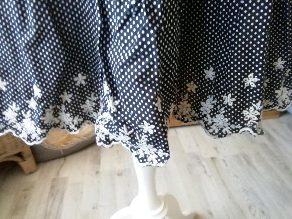 Sommerkleid mit Punkten französische Mode Tanzkleid Gr 36 in Düren