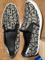 Calvin Klein Sneaker Slipper Mokassins Schuhe Textil Gr 41 Berlin - Treptow Vorschau