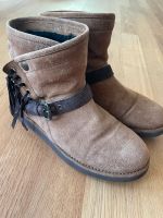 Seltene Ugg Boots braun chestnut Fransen 39 Berlin - Zehlendorf Vorschau