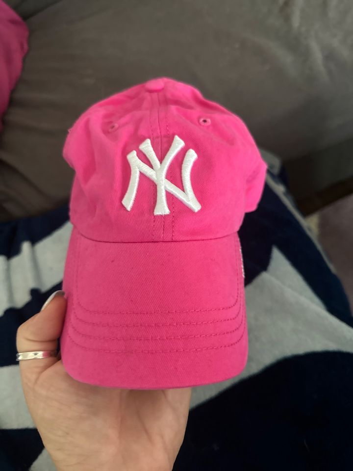 new era 47 cap kappe käppi new york yankees pink wie neu in Bergisch Gladbach