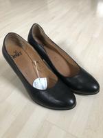 Neu!  Caprice Schuhe/Pumps Gr.39 Sachsen - Meerane Vorschau