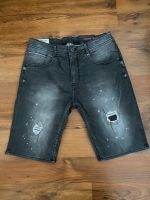 Vingino Shorts Gr 176 für Jungs top Zustand Used Look Baden-Württemberg - Wernau Vorschau