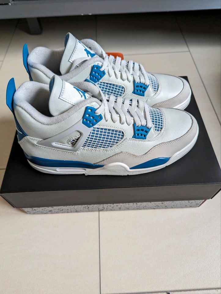 Jordan 4 Military blue in Bietigheim-Bissingen