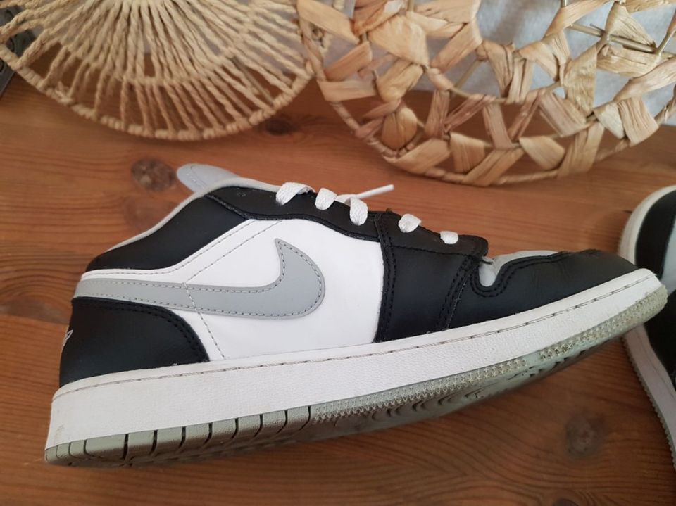** Nike Air Jordan Gr. 40 weiß- schwarz-grau** in Hamm