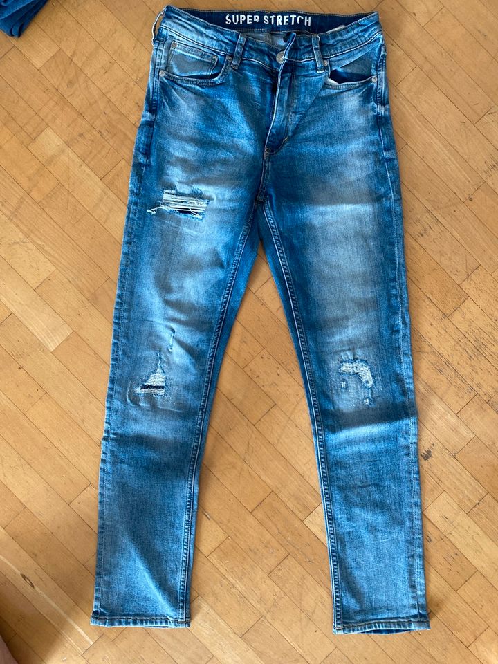 H & M Jeans Gr.170 in Wiesbaden