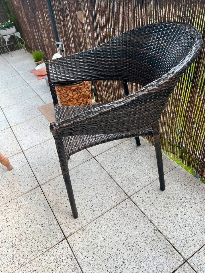 Rattan Sessel braun 4 St. 25 € pro Stuhl in Groß-Umstadt