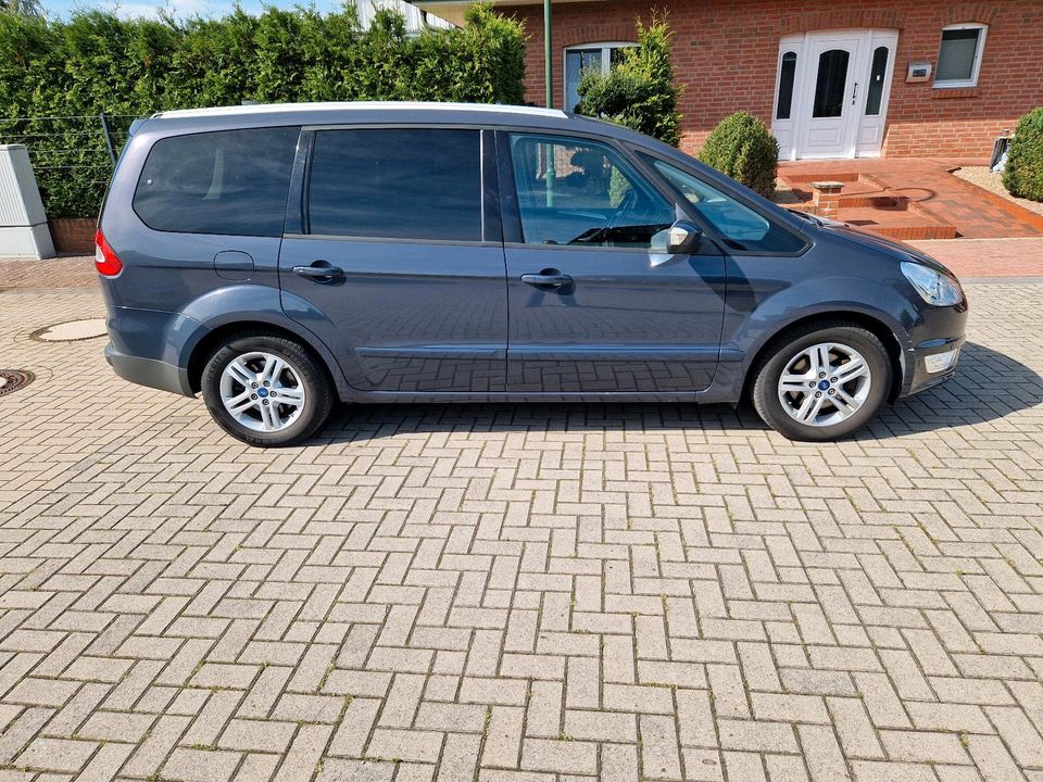 Ford Galaxy 2.0 TDCI ( Zahnriehmen und Wasserpumpe neu ) in Steinfeld