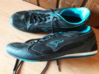 Kangaroos Turnschuhe in schwarz/türkis Gr. 42 neuwertig Hessen - Wiesbaden Vorschau