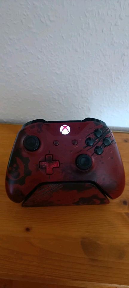 Xbox Series / One Controller Gears Edition in Bamberg