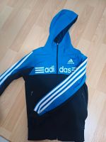 Adidas Trainingsjacke Größe 128 mit Kapuze Kr. München - Unterschleißheim Vorschau