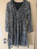 schönes talliertes Kleid von Only Rheinland-Pfalz - Koblenz Vorschau